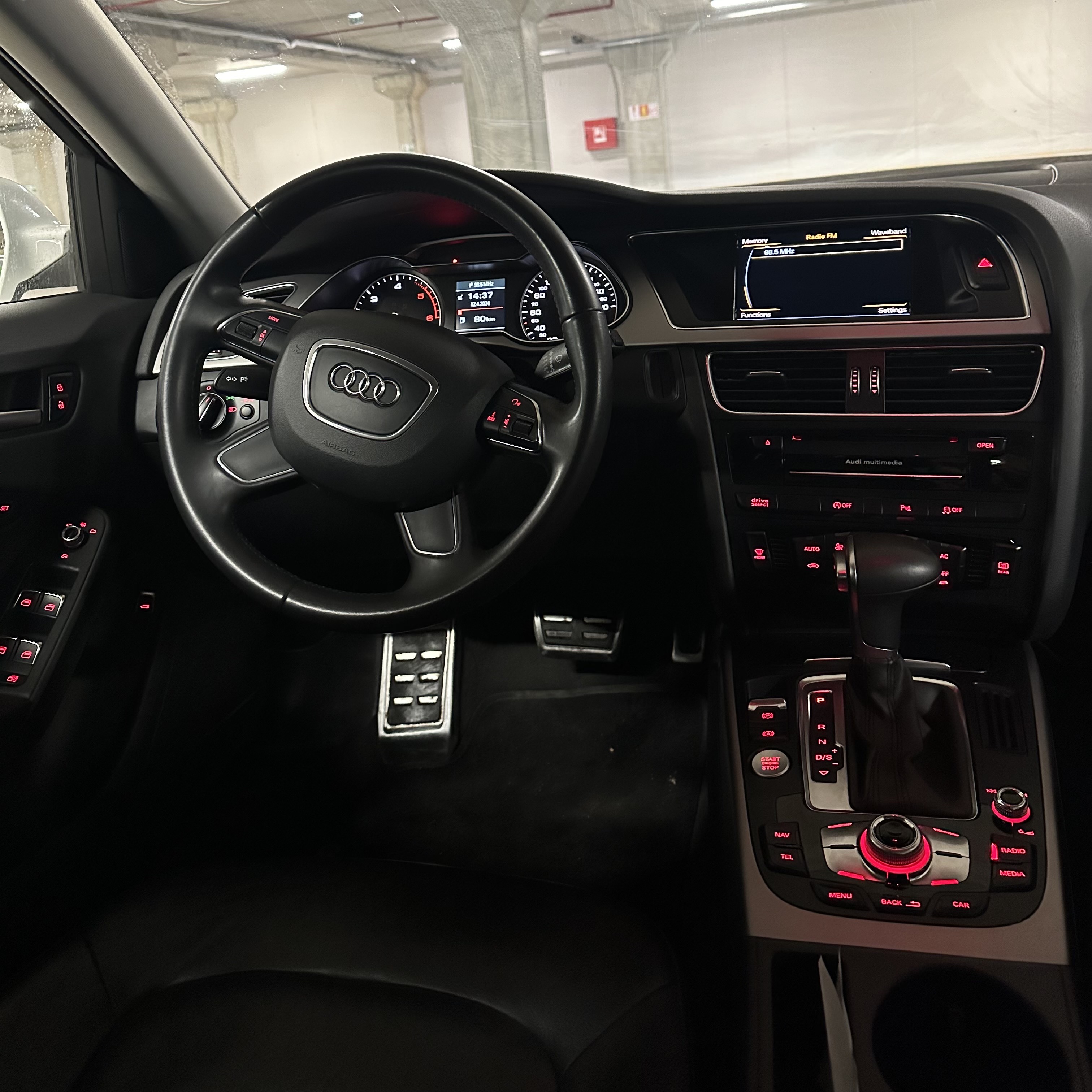 Audi A4 - side view