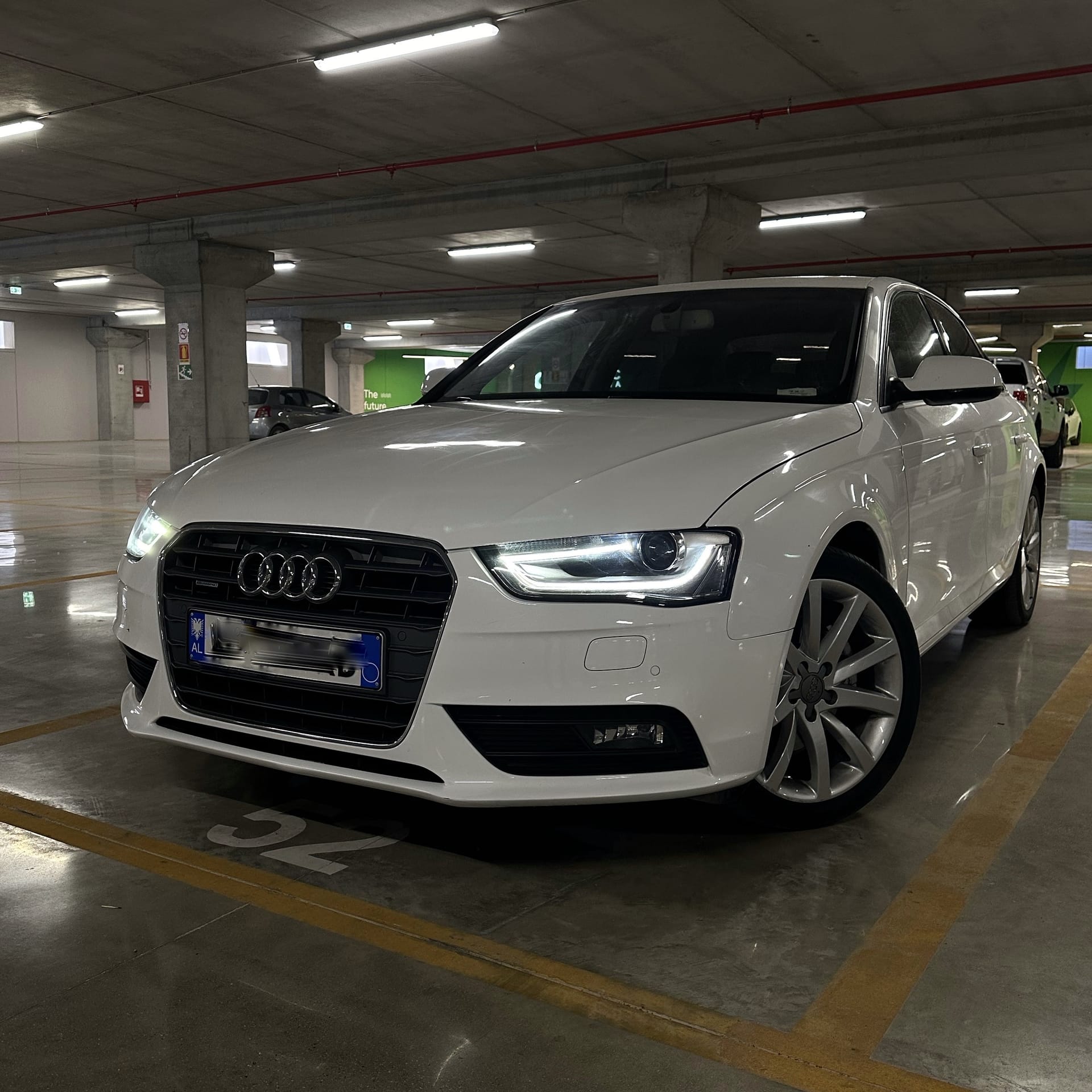 Audi A4 - photo 4
