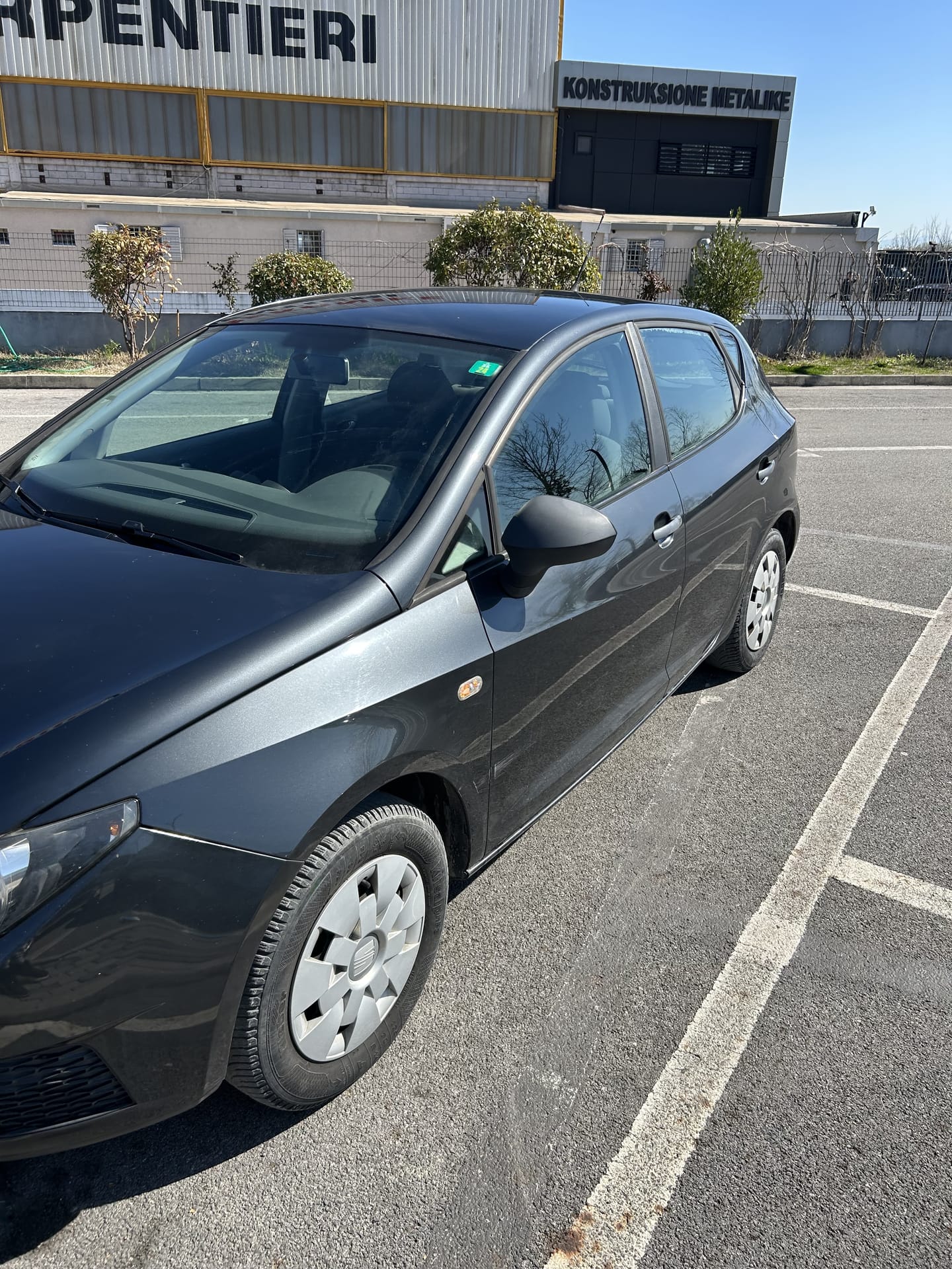 Seat Ibiza - main photo