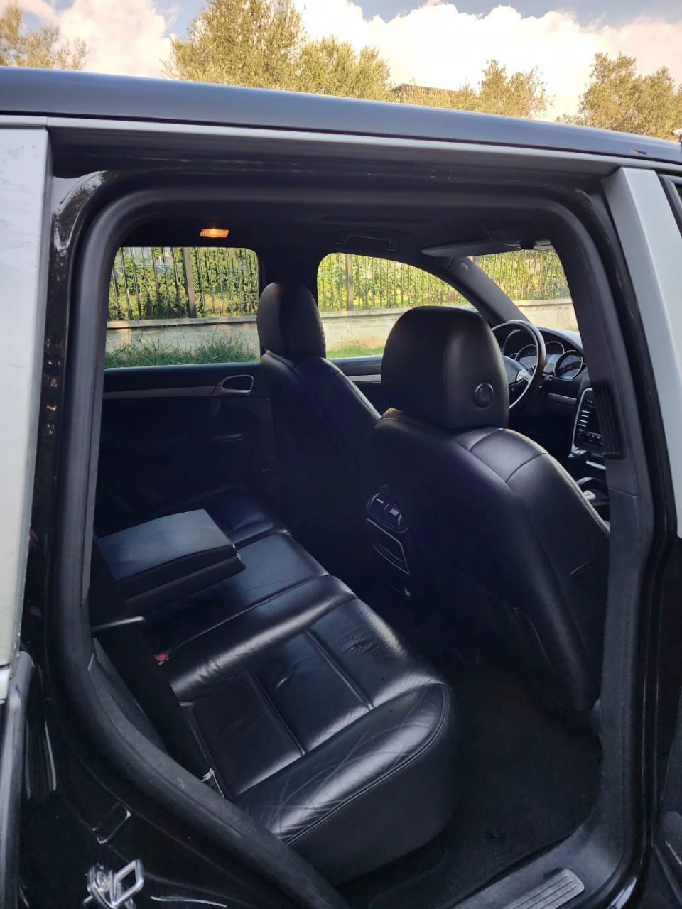 Porsche Cayenne - photo 3