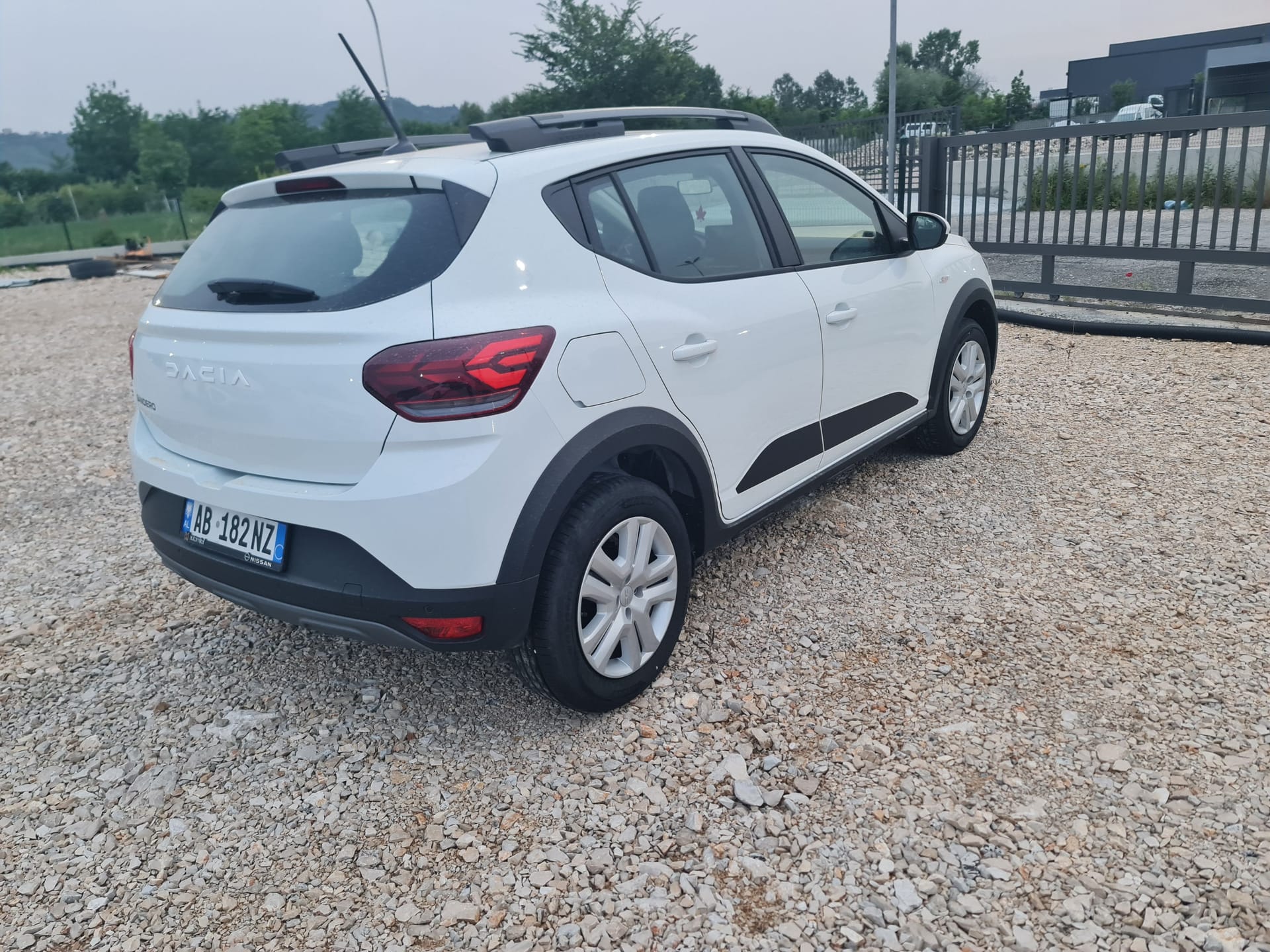 Dacia Sandero Stepway - main photo
