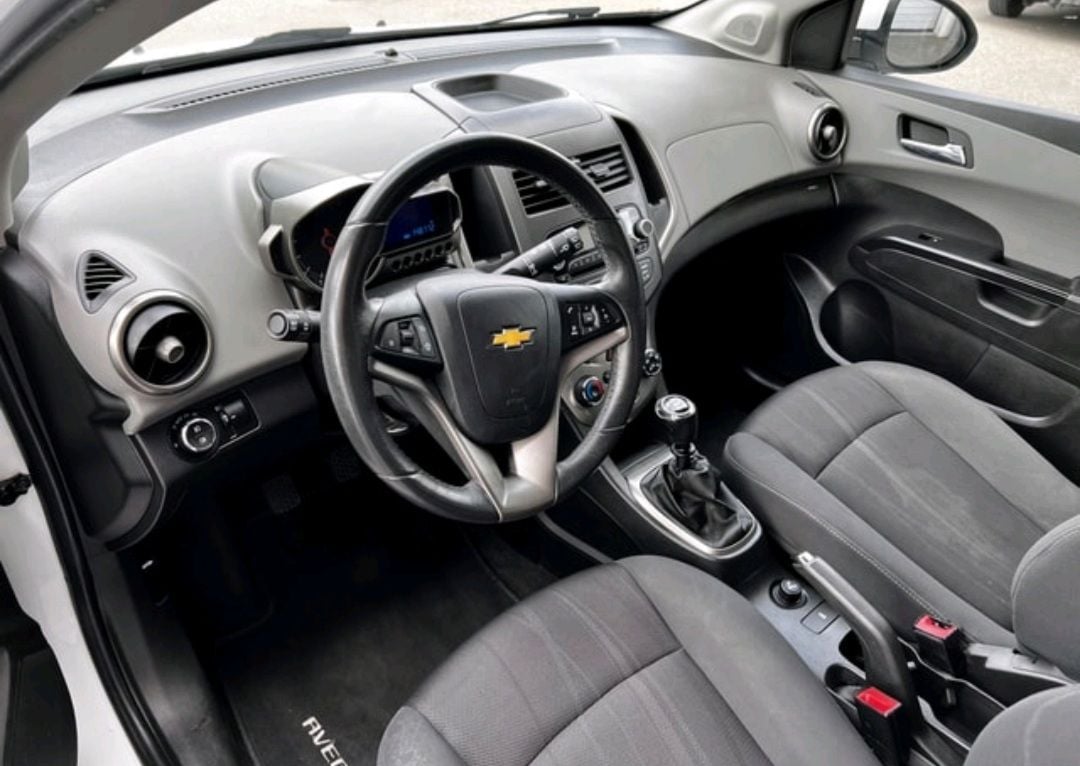 Chevrolet Aveo - main photo
