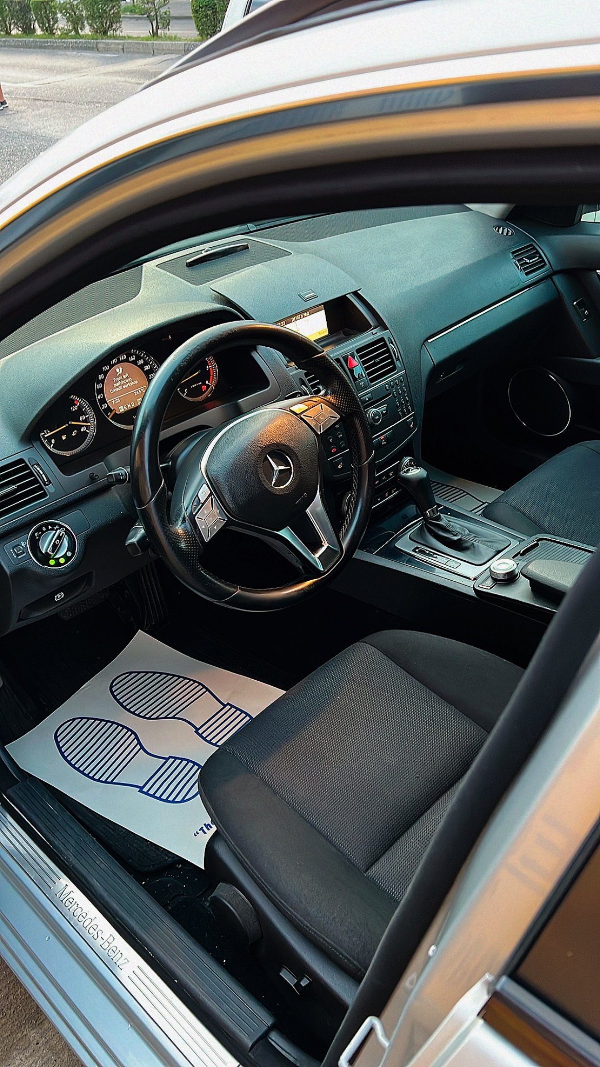 Mercedes-Benz C-Class - photo 3