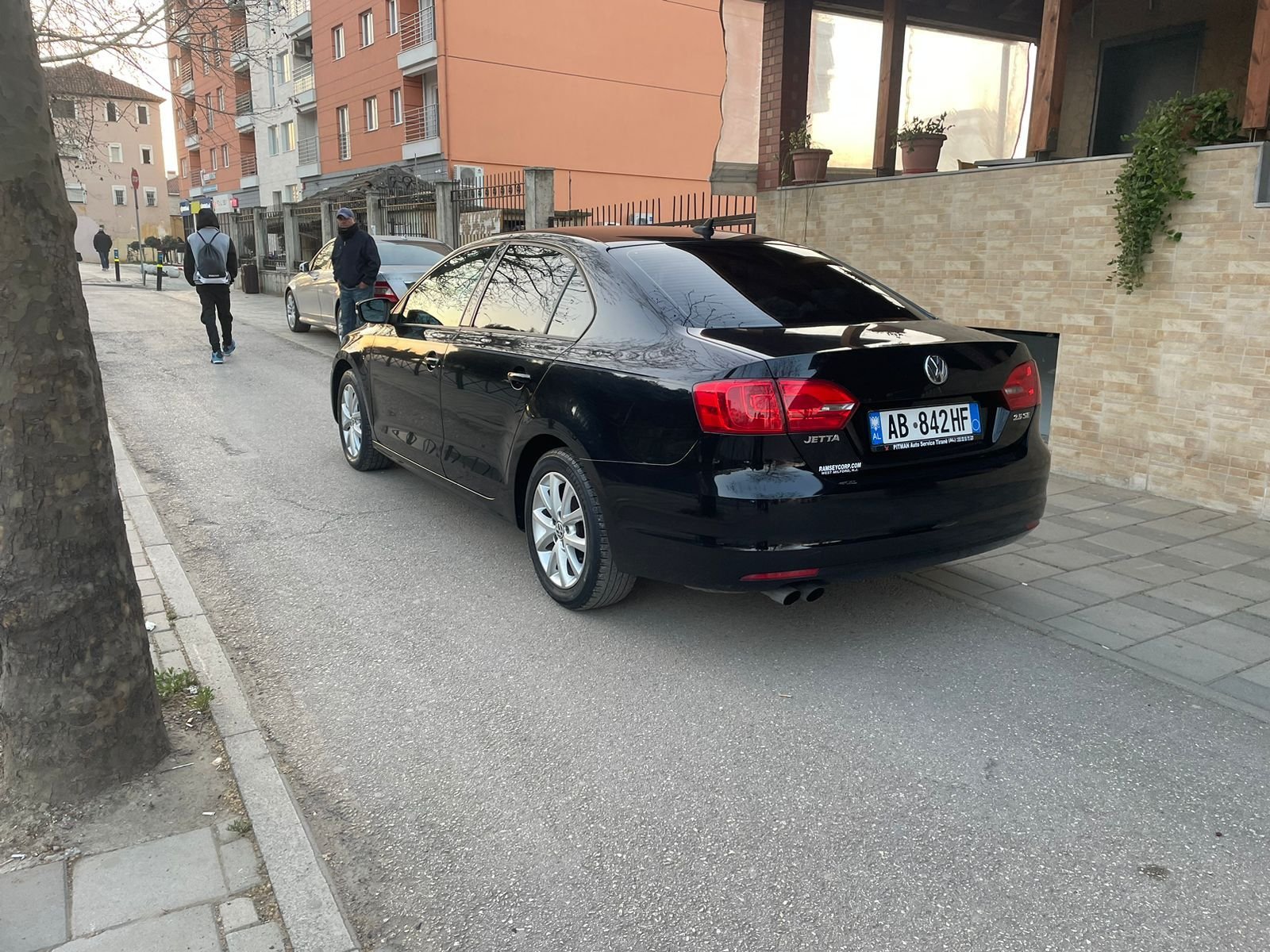 Volkswagen Jetta - photo 3