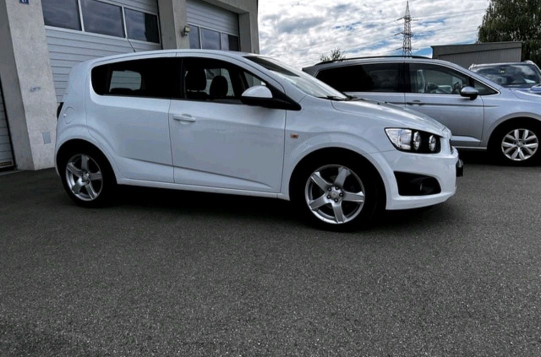 Chevrolet Aveo - photo 3