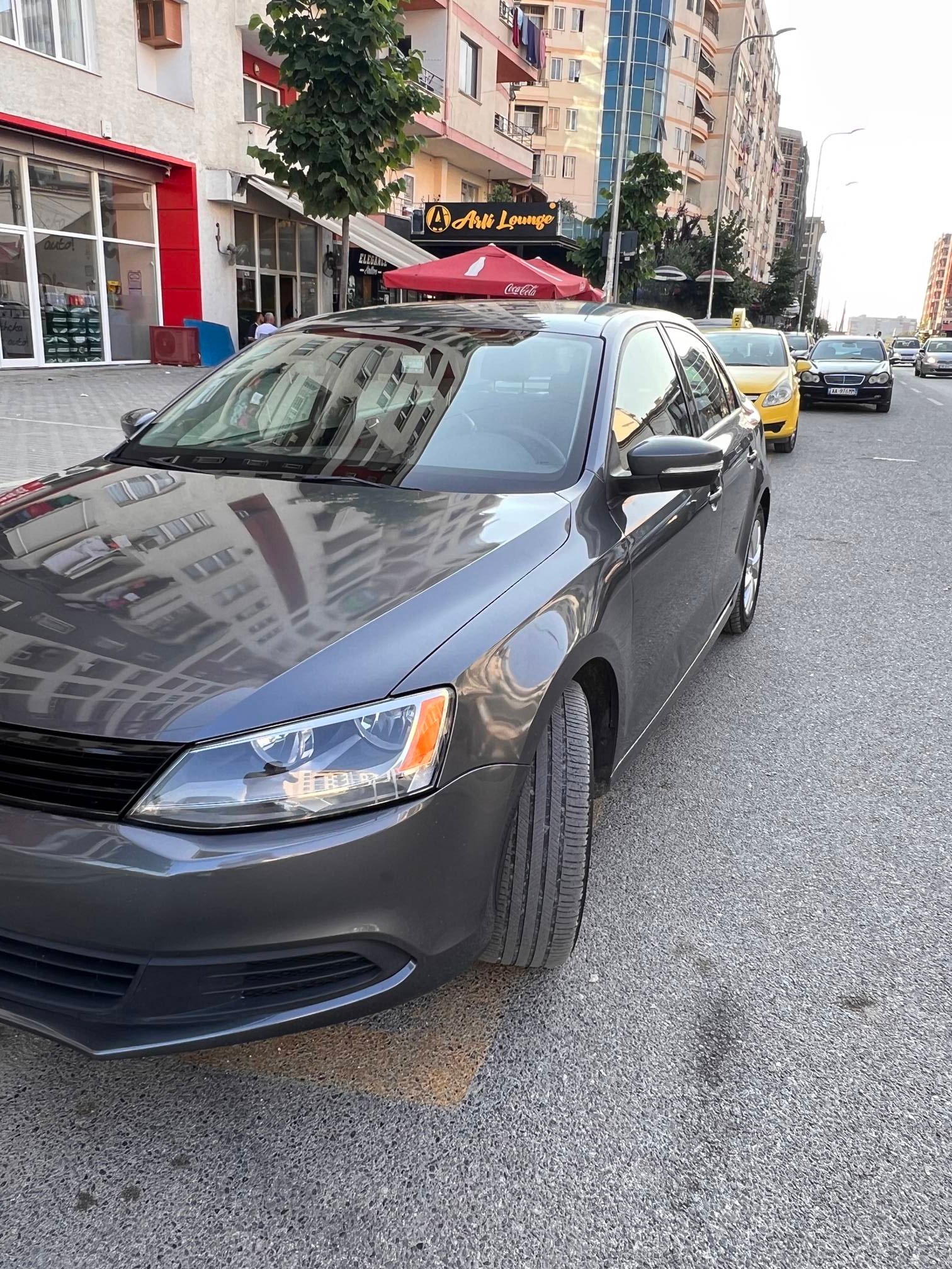 Volkswagen Jetta - photo 4