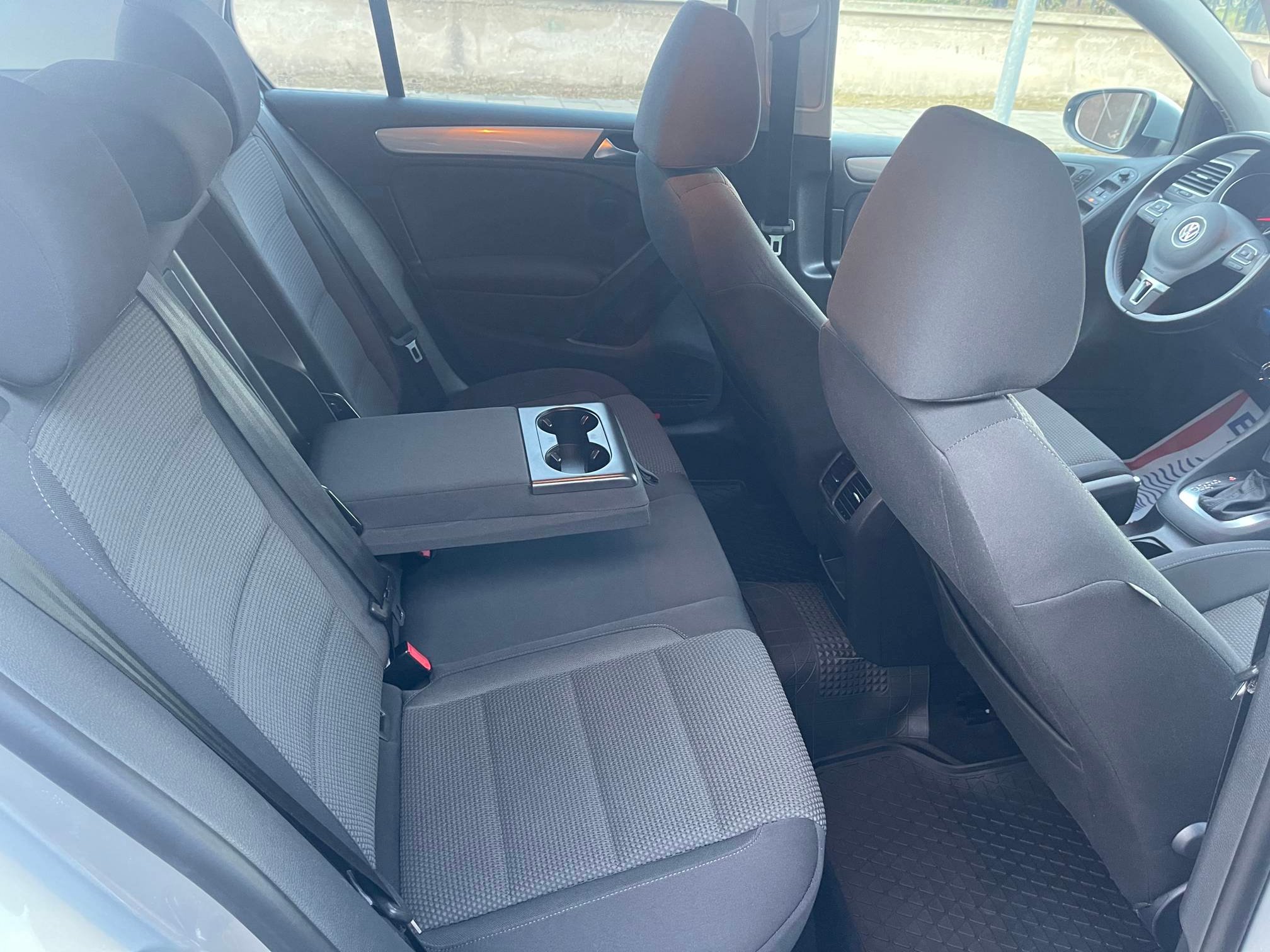 Volkswagen Golf - photo 4