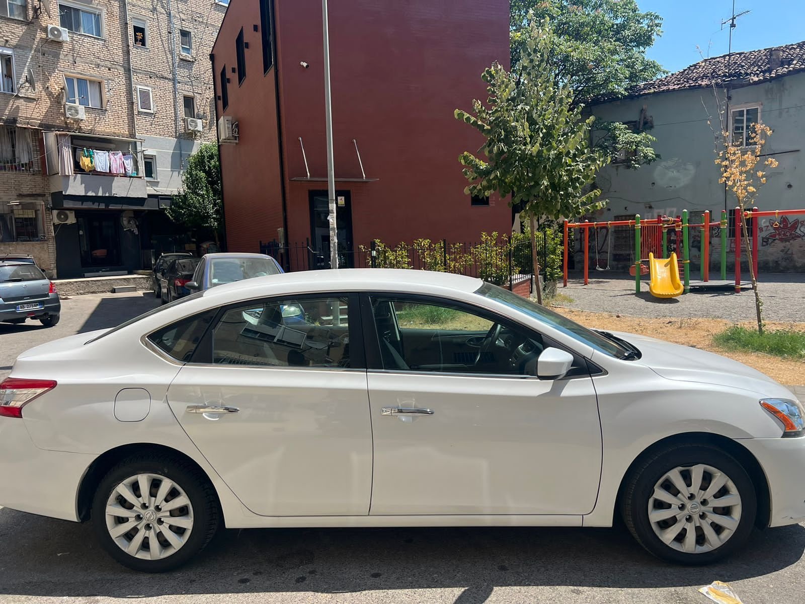 Nissan Sentra - photo 3