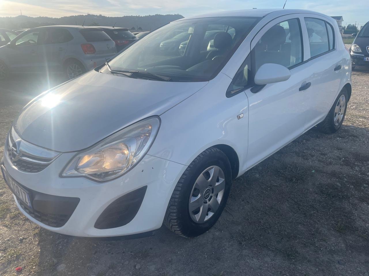 Opel Corsa - side view