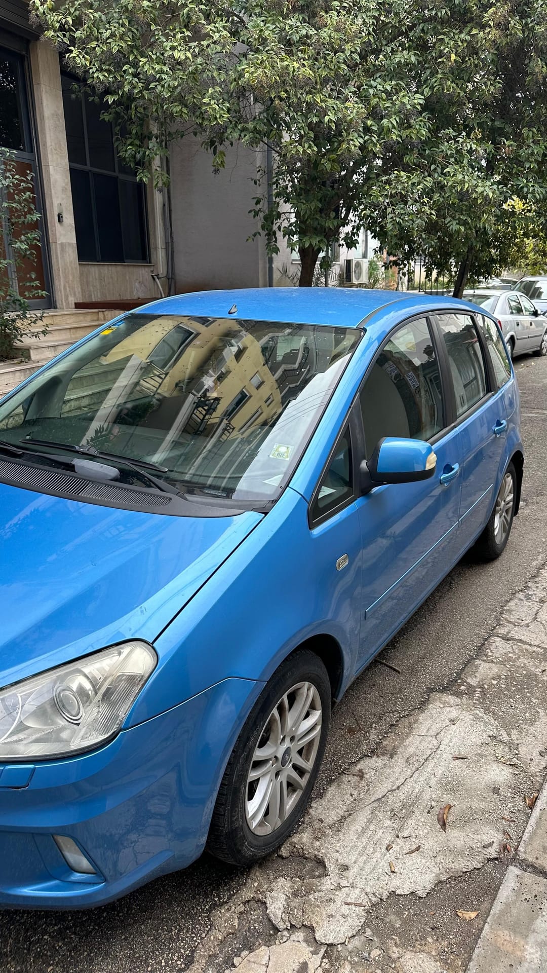 Ford C-MAX Energi - photo 3