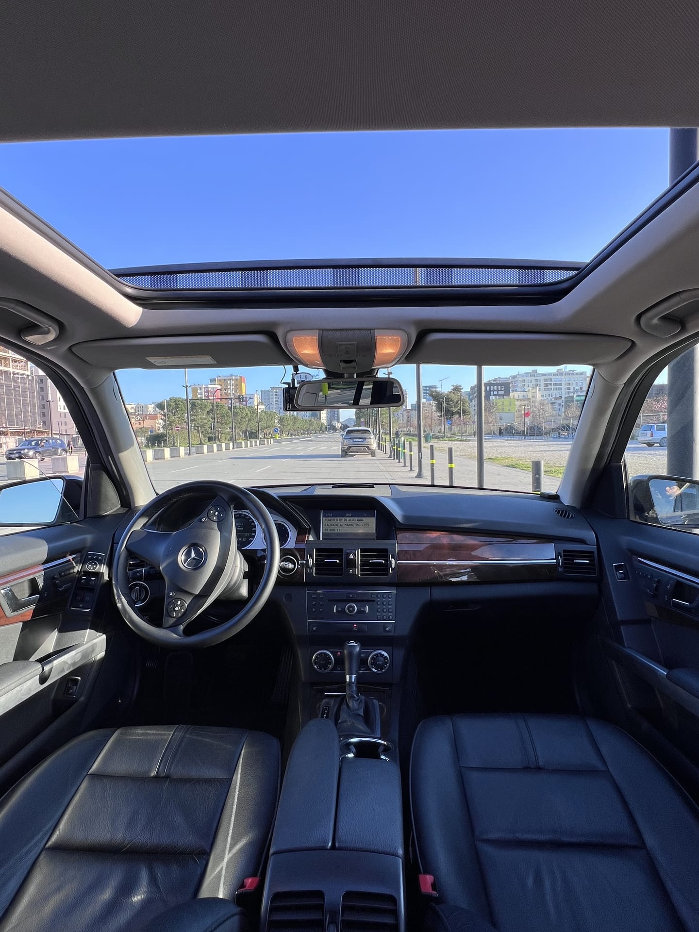 Mercedes-Benz GLK-Class - main photo
